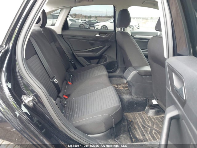 3VWCM7BU1NM020401 Volkswagen Jetta
