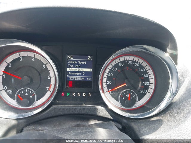 Продажа на аукционе авто 2014 Dodge Grand Caravan Crew, vin: 2C4RDGDGXER167393, номер лота: 12584053