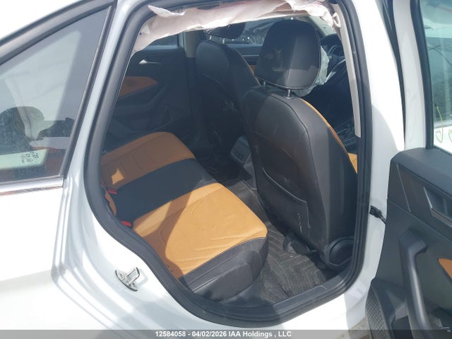 3VWGM7BU8PM002756 Volkswagen JETTA SEL