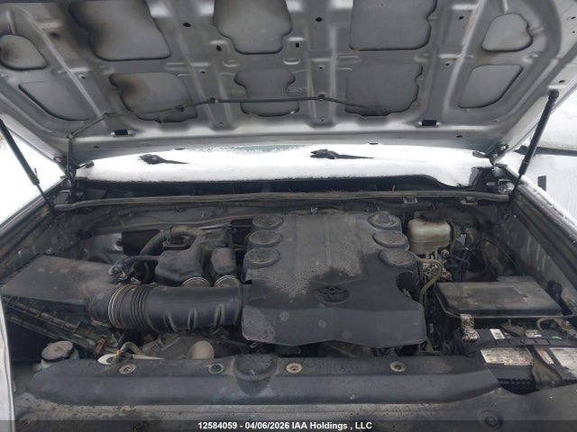 12584059 :رقم المزاد ، JTEBU5JR4A5024731 vin ، 2010 Toyota 4runner Sr5/limited/trail مزاد بيع
