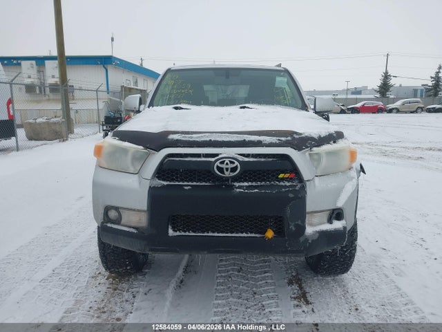 12584059 :رقم المزاد ، JTEBU5JR4A5024731 vin ، 2010 Toyota 4runner Sr5/limited/trail مزاد بيع