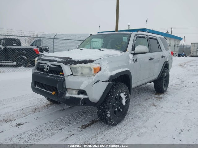 12584059 :رقم المزاد ، JTEBU5JR4A5024731 vin ، 2010 Toyota 4runner Sr5/limited/trail مزاد بيع