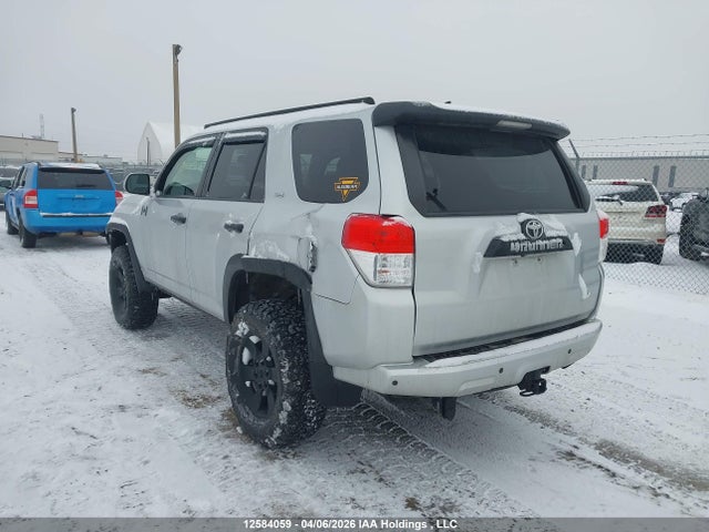 12584059 :رقم المزاد ، JTEBU5JR4A5024731 vin ، 2010 Toyota 4runner Sr5/limited/trail مزاد بيع