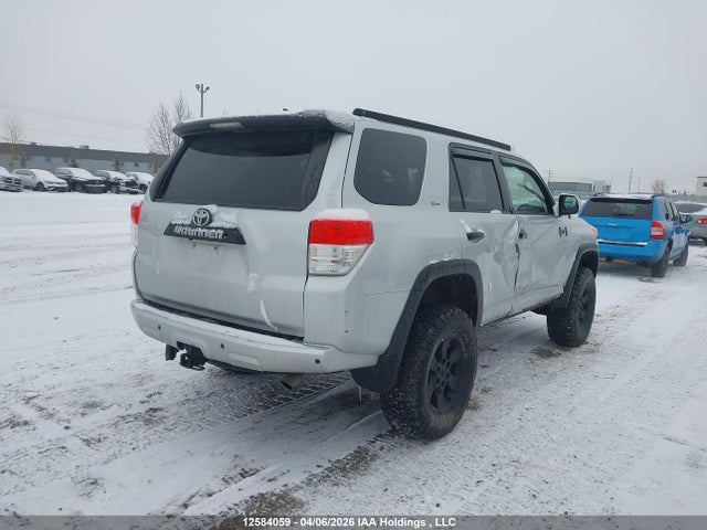 12584059 :رقم المزاد ، JTEBU5JR4A5024731 vin ، 2010 Toyota 4runner Sr5/limited/trail مزاد بيع