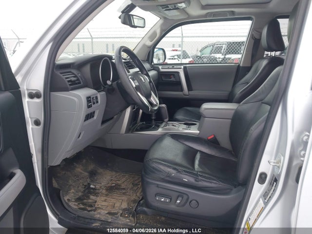 12584059 :رقم المزاد ، JTEBU5JR4A5024731 vin ، 2010 Toyota 4runner Sr5/limited/trail مزاد بيع