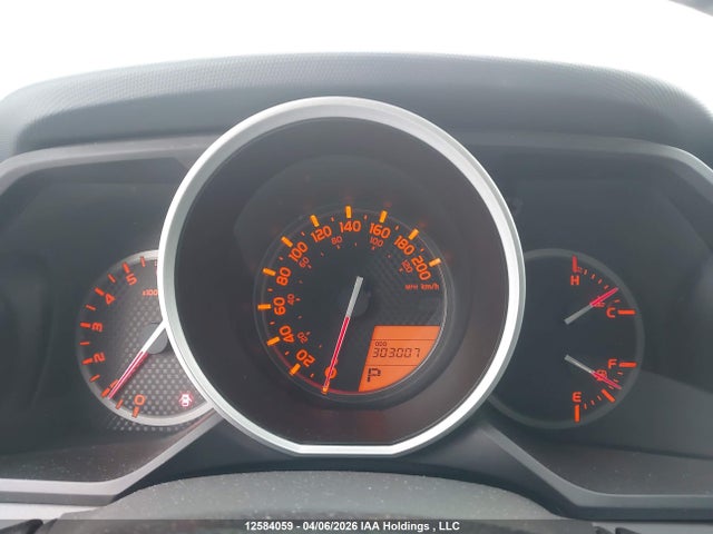 12584059 :رقم المزاد ، JTEBU5JR4A5024731 vin ، 2010 Toyota 4runner Sr5/limited/trail مزاد بيع