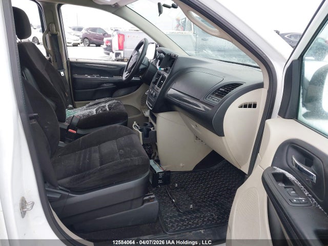 12584064 :رقم المزاد ، 2C4RDGBG5ER457107 vin ، 2014 Dodge Grand Caravan Se/sxt مزاد بيع