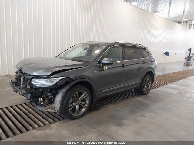 12584071 :رقم المزاد ، 3VV4B7AX8PM014656 vin ، 2023 Volkswagen Tiguan Highline R-line مزاد بيع