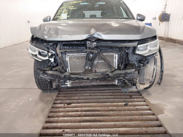 12584071 :رقم المزاد ، 3VV4B7AX8PM014656 vin ، 2023 Volkswagen Tiguan Highline R-line مزاد بيع
