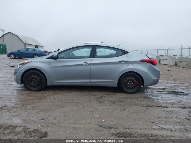2015 Hyundai Elantra Se/sport/limited მანქანა იყიდება აუქციონზე, vin: KMHDH4AE0FU244885, აუქციონის ნომერი: 12584072