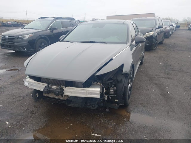 Продаж на аукціоні авто 2021 Hyundai Sonata Sport 1.6t 4dr, vin: 5NPEJ4J29MH073502, номер лоту: 12584091