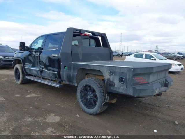 1GT42YEY8HF215224 GMC Sierra 3500hd Denali