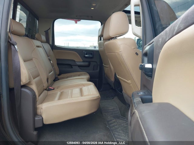 1GT42YEY8HF215224 GMC Sierra 3500hd Denali