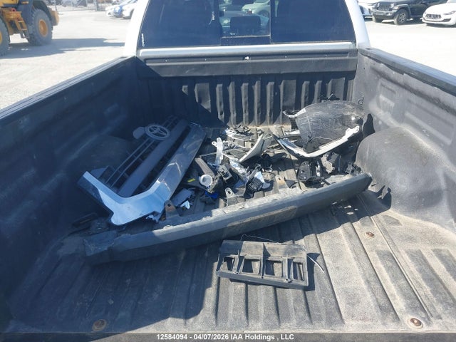 12584094 :رقم المزاد ، 5TFUM5F19EX051935 vin ، 2014 Toyota Tundra Double Cab Sr/double Cab Sr5 مزاد بيع