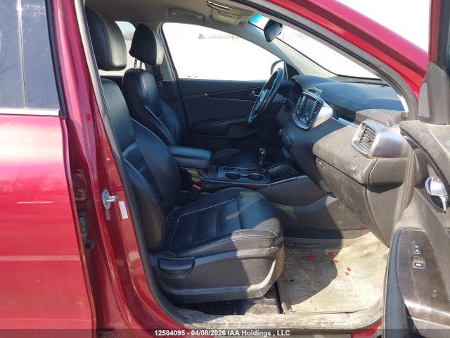 5XYPHDA50HG316691 KIA Sorento