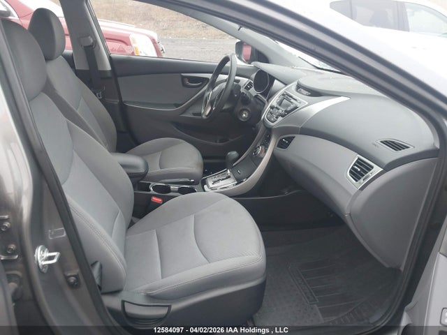 Продажа на аукционе авто 2013 Hyundai Elantra Gl, vin: 5NPDH4AE6DH327135, номер лота: 12584097