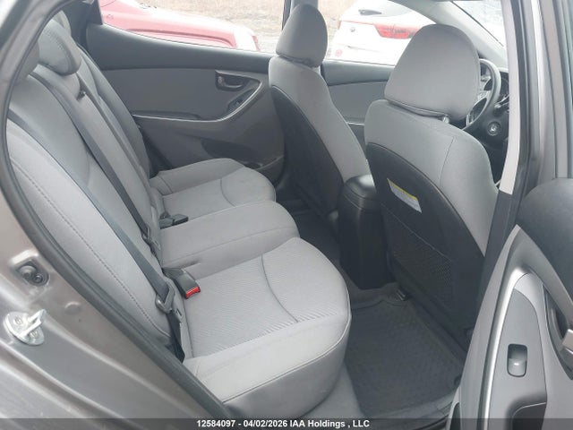 Продажа на аукционе авто 2013 Hyundai Elantra Gl, vin: 5NPDH4AE6DH327135, номер лота: 12584097