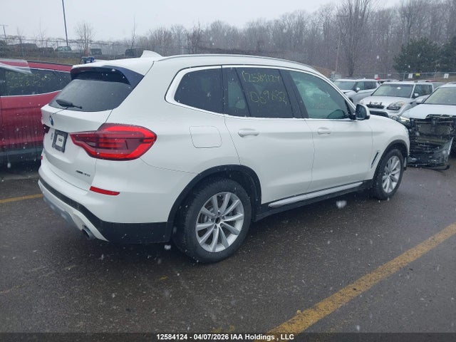 5UXTR9C55JLD69632 BMW X3 Xdrive30i