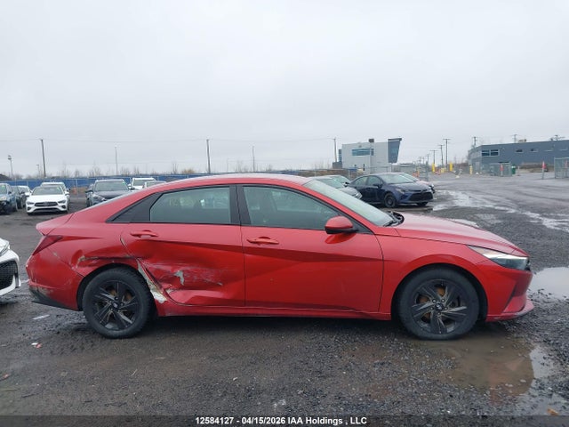 KMHLM4AG2MU137133 Hyundai Elantra Preferred Ivt