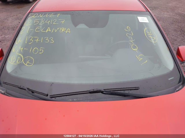 KMHLM4AG2MU137133 Hyundai Elantra Preferred Ivt