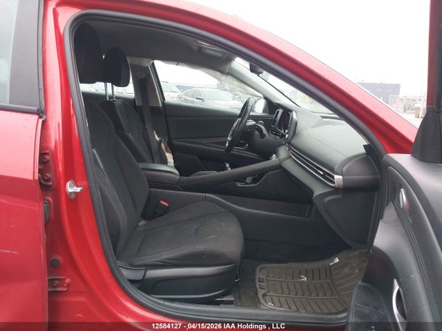 KMHLM4AG2MU137133 Hyundai Elantra Preferred Ivt
