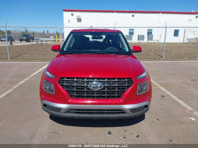 Продаж на аукціоні авто 2022 Hyundai Venue Essential Auto Ivt, vin: KMHRB8A33NU157414, номер лоту: 12584130