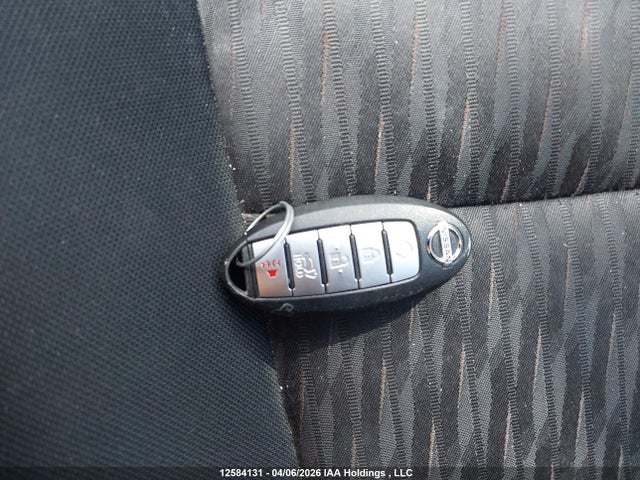 5N1AT2MV1HC844325 Nissan Rogue