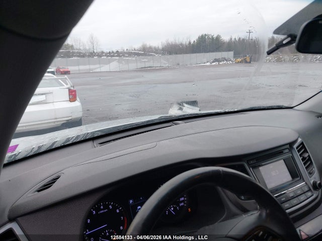 2016 Hyundai Tucson Limited/sport And Eco/se მანქანა იყიდება აუქციონზე, vin: KM8J3CA47GU055641, აუქციონის ნომერი: 12584133