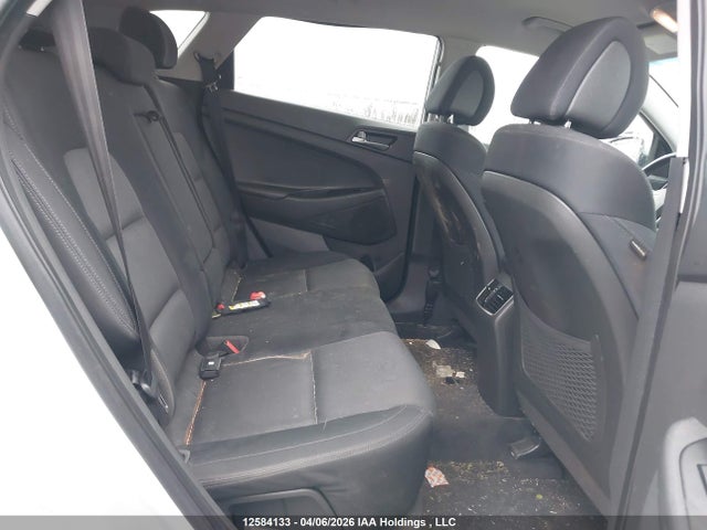 2016 Hyundai Tucson Limited/sport And Eco/se მანქანა იყიდება აუქციონზე, vin: KM8J3CA47GU055641, აუქციონის ნომერი: 12584133