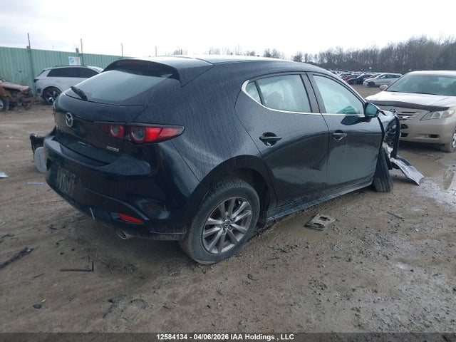 JM1BPALM1K1120881 Mazda Mazda3 Gs