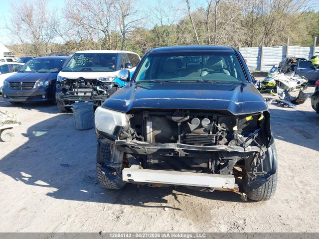 12584143 :رقم المزاد ، 5TFMU4FN4DX010740 vin ، 2013 Toyota Tacoma V6 مزاد بيع