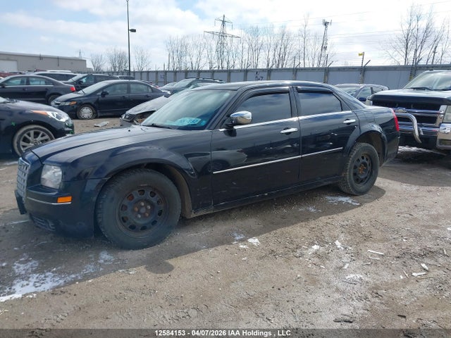 2010 Chrysler 300 Touring მანქანა იყიდება აუქციონზე, vin: 2C3CA5CV3AH273014, აუქციონის ნომერი: 12584153