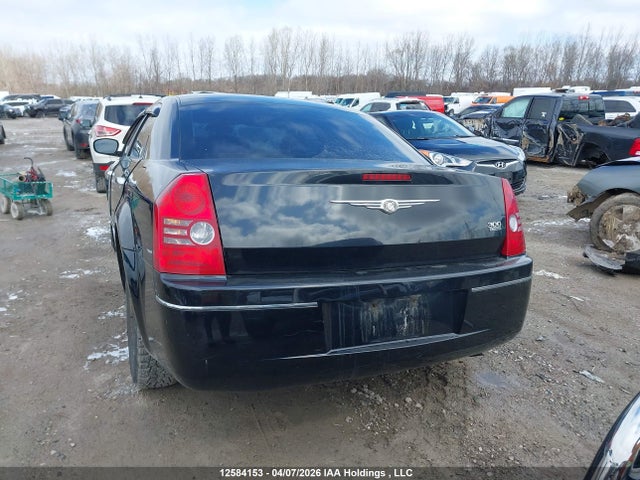 2010 Chrysler 300 Touring მანქანა იყიდება აუქციონზე, vin: 2C3CA5CV3AH273014, აუქციონის ნომერი: 12584153