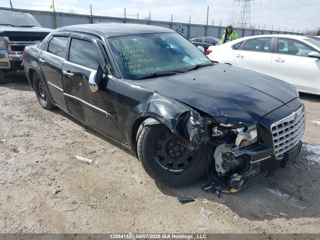 2010 Chrysler 300 Touring მანქანა იყიდება აუქციონზე, vin: 2C3CA5CV3AH273014, აუქციონის ნომერი: 12584153