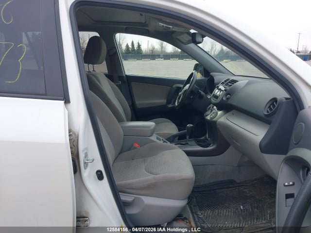2011 Toyota Rav4 მანქანა იყიდება აუქციონზე, vin: 2T3DF4DV1BW173473, აუქციონის ნომერი: 12584156