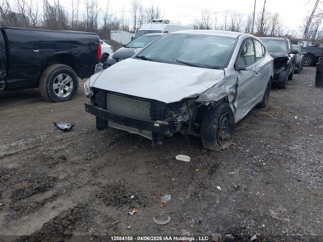 KMHD84LF8HU323651 Hyundai Elantra Se/value/limited