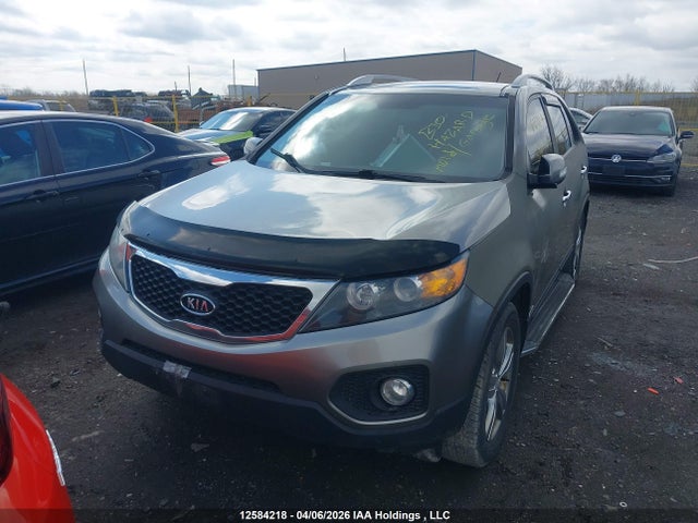 2013 Kia Sorento Ex მანქანა იყიდება აუქციონზე, vin: 5XYKUDA23DG380391, აუქციონის ნომერი: 12584218