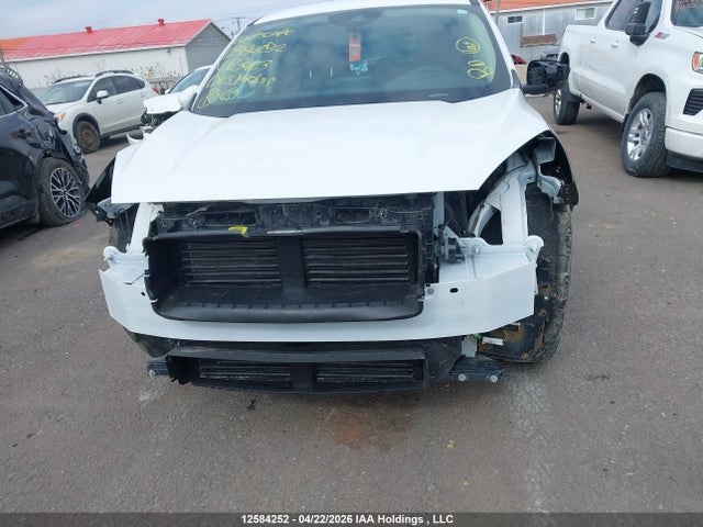 1FMCU9G63LUB34123 Ford ESCAPE SE