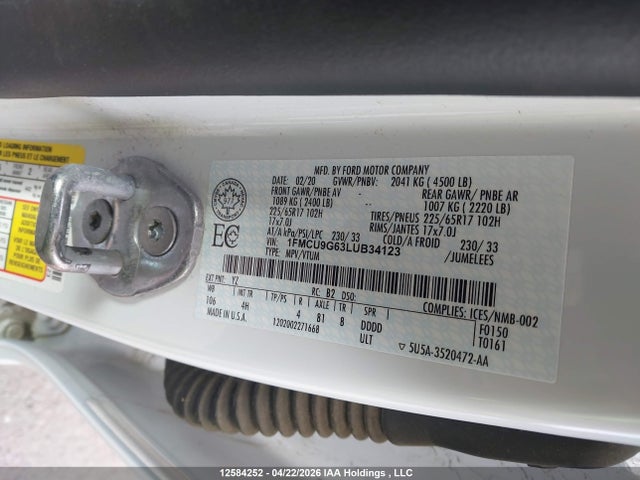 1FMCU9G63LUB34123 Ford ESCAPE SE