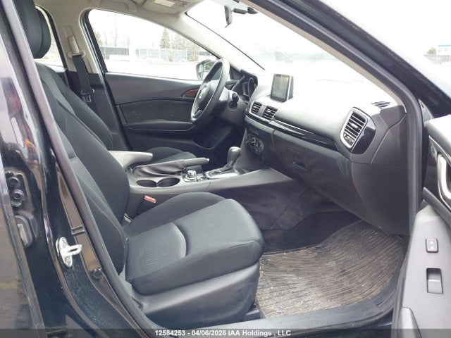 12584253 :رقم المزاد ، 3MZBM1U79GM289782 vin ، 2016 Mazda Mazda3 مزاد بيع
