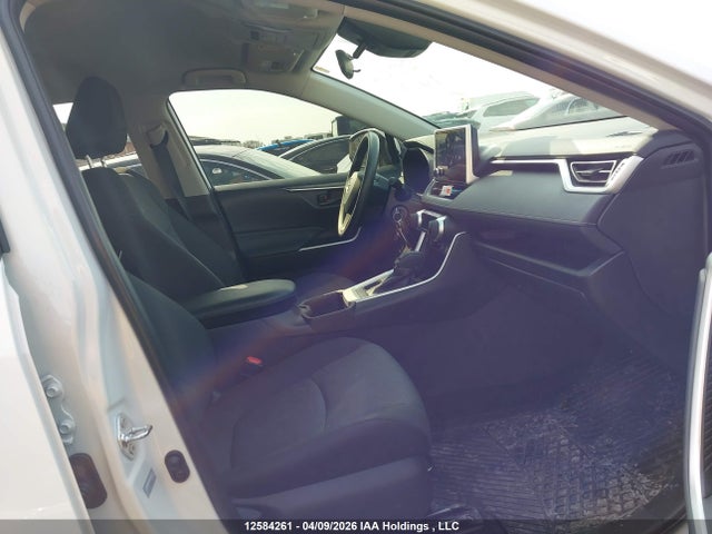 Toyota RAV4 LE 2025 2T3B1RFV6SC544628 Image 5
