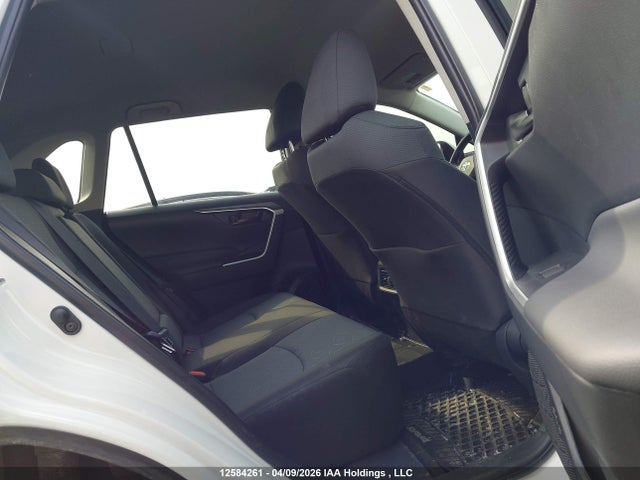 Toyota RAV4 LE 2025 2T3B1RFV6SC544628 Image 8