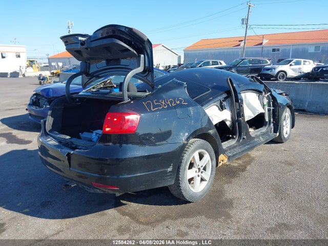 12584262 :رقم المزاد ، 3VWB07AJ2EM413063 vin ، 2014 Volkswagen Jetta Se مزاد بيع