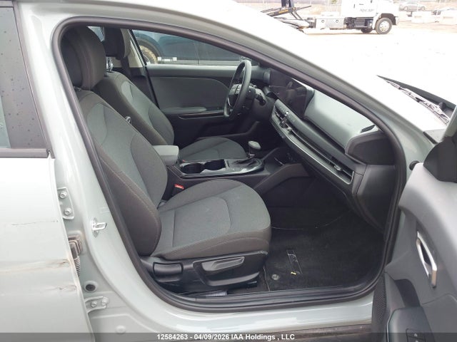 2025 Kia K4 Lx/lxs მანქანა იყიდება აუქციონზე, vin: 3KPFT4DE3SE149947, აუქციონის ნომერი: 12584263