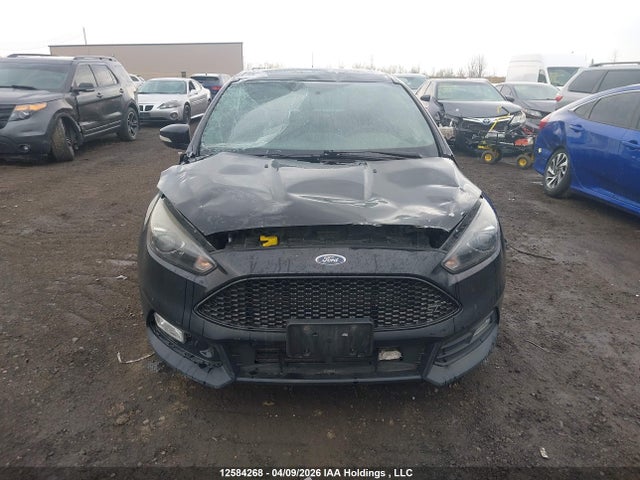 1FADP3L95JL247898 Ford Focus St St