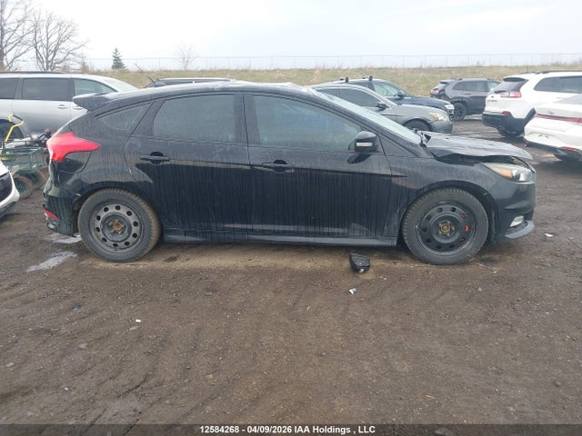 1FADP3L95JL247898 Ford Focus St St
