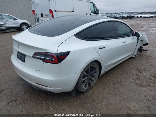 5YJ3E1EB1NF334013 Tesla Model 3 Long Range