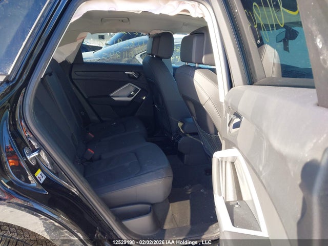 WA1DECF38S1011843 Audi Q3 45