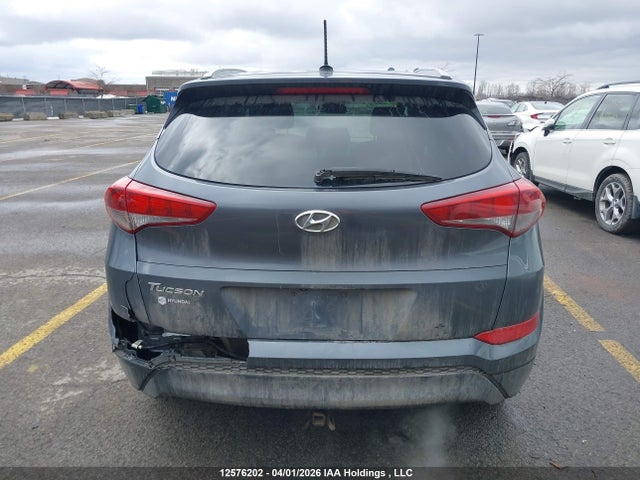 KM8J33A4XGU182609 Hyundai Tucson Premium