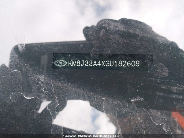 KM8J33A4XGU182609 Hyundai Tucson Premium